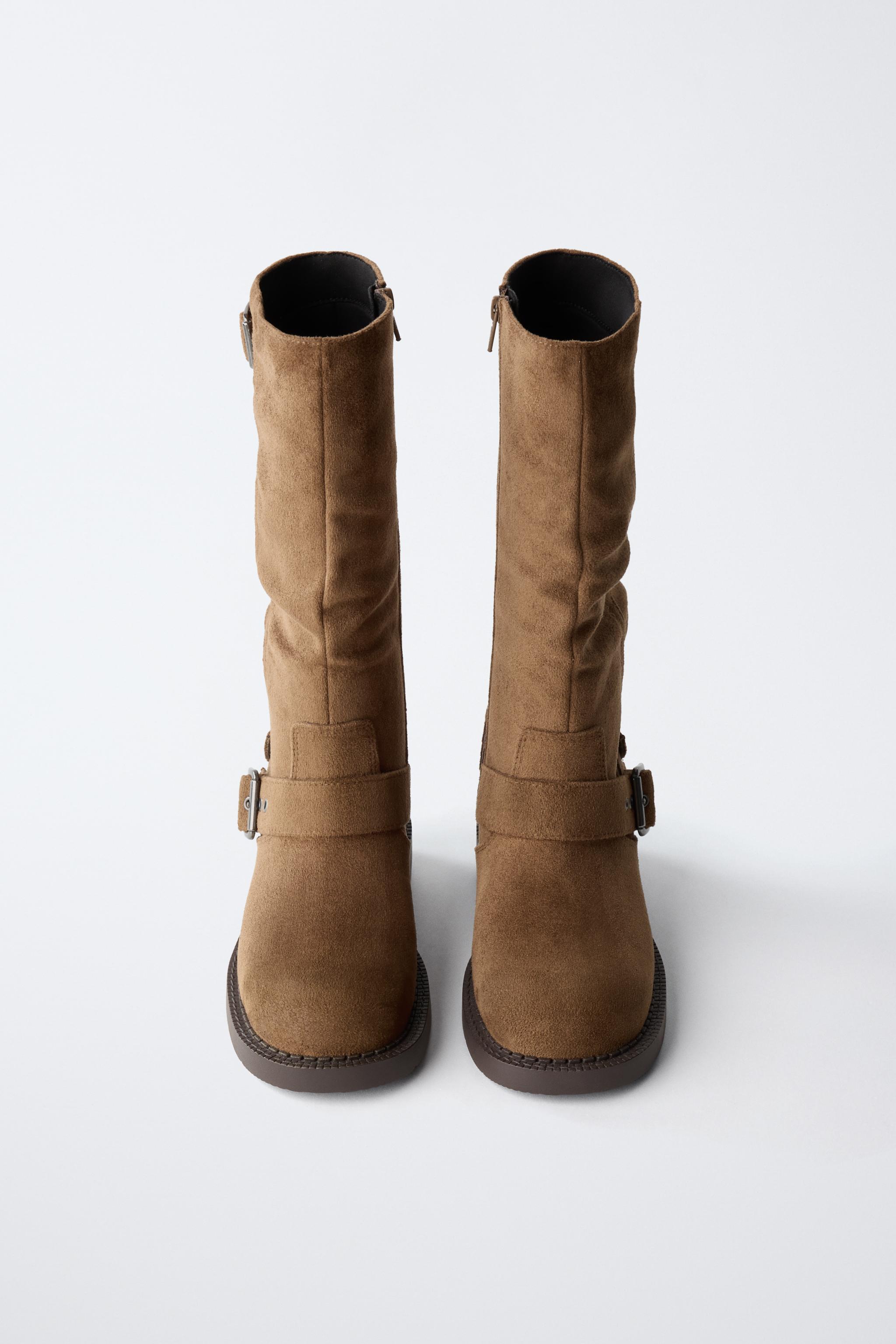 BOTTES À BOUCLES