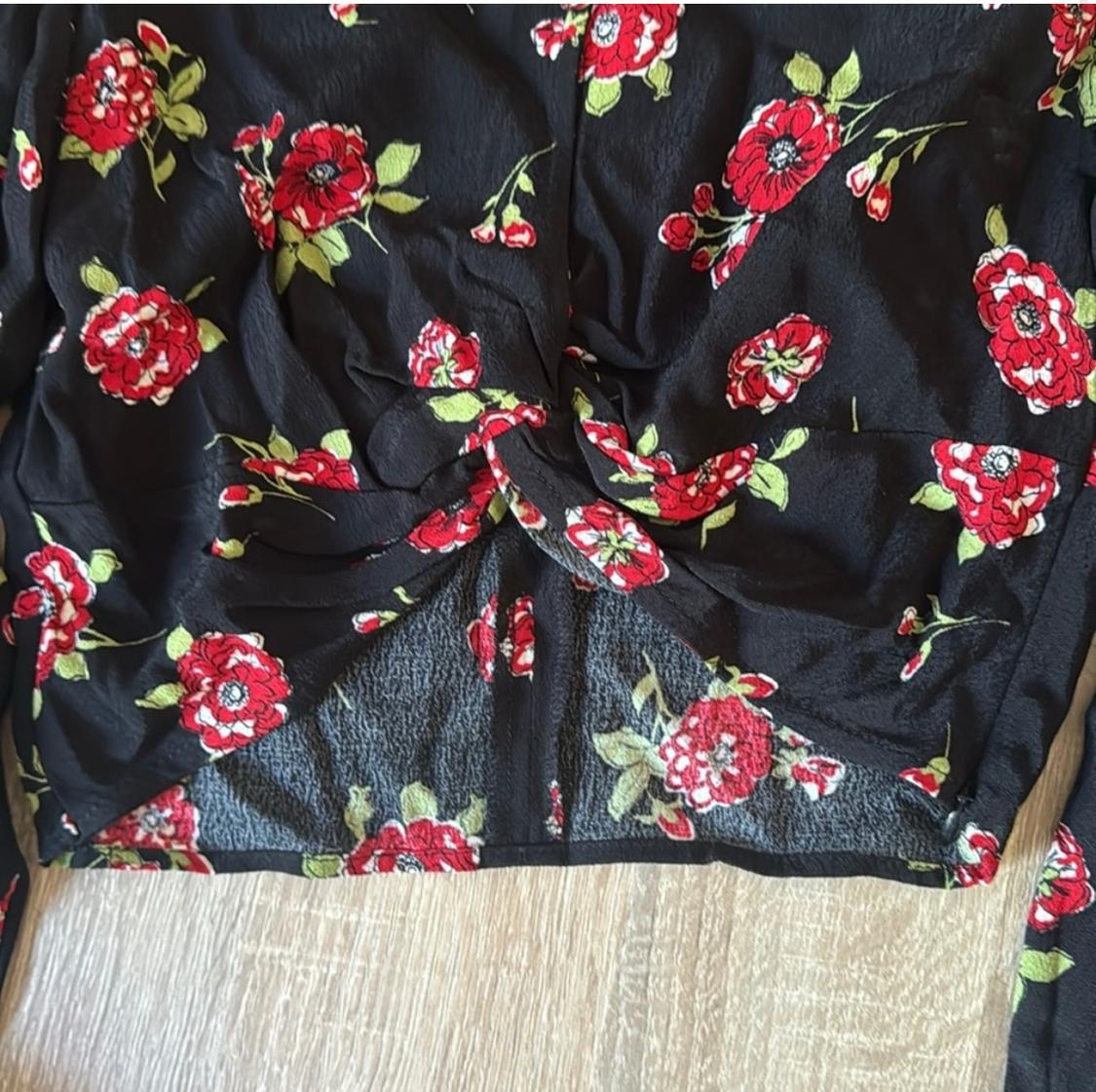 PLEATED SKIRT WITH FAUX LEATHER BELT - Image 3