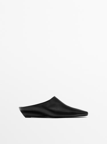 Mule tacón cuña - Negro de Zara