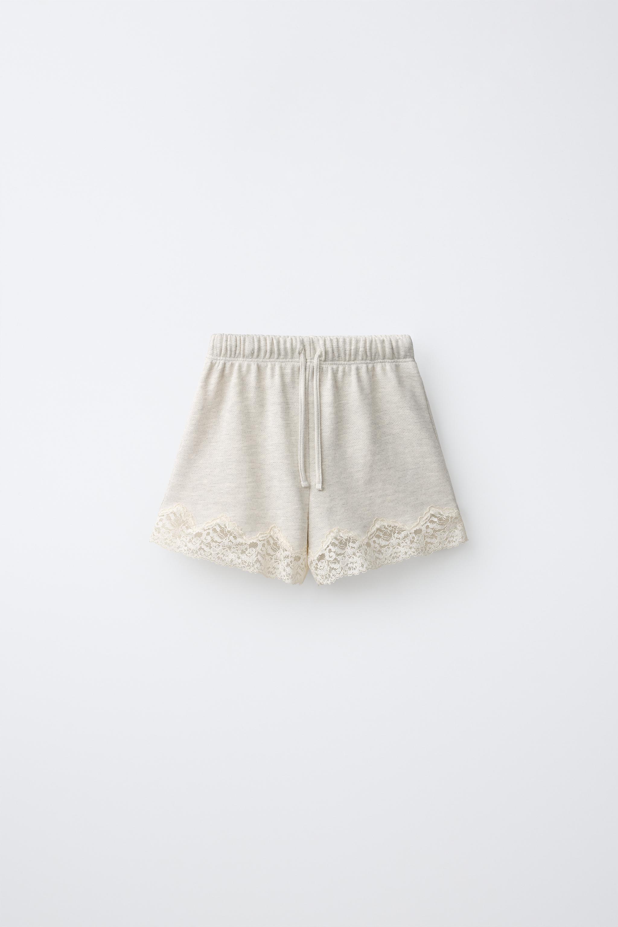 LACE PLUSH SHORTS