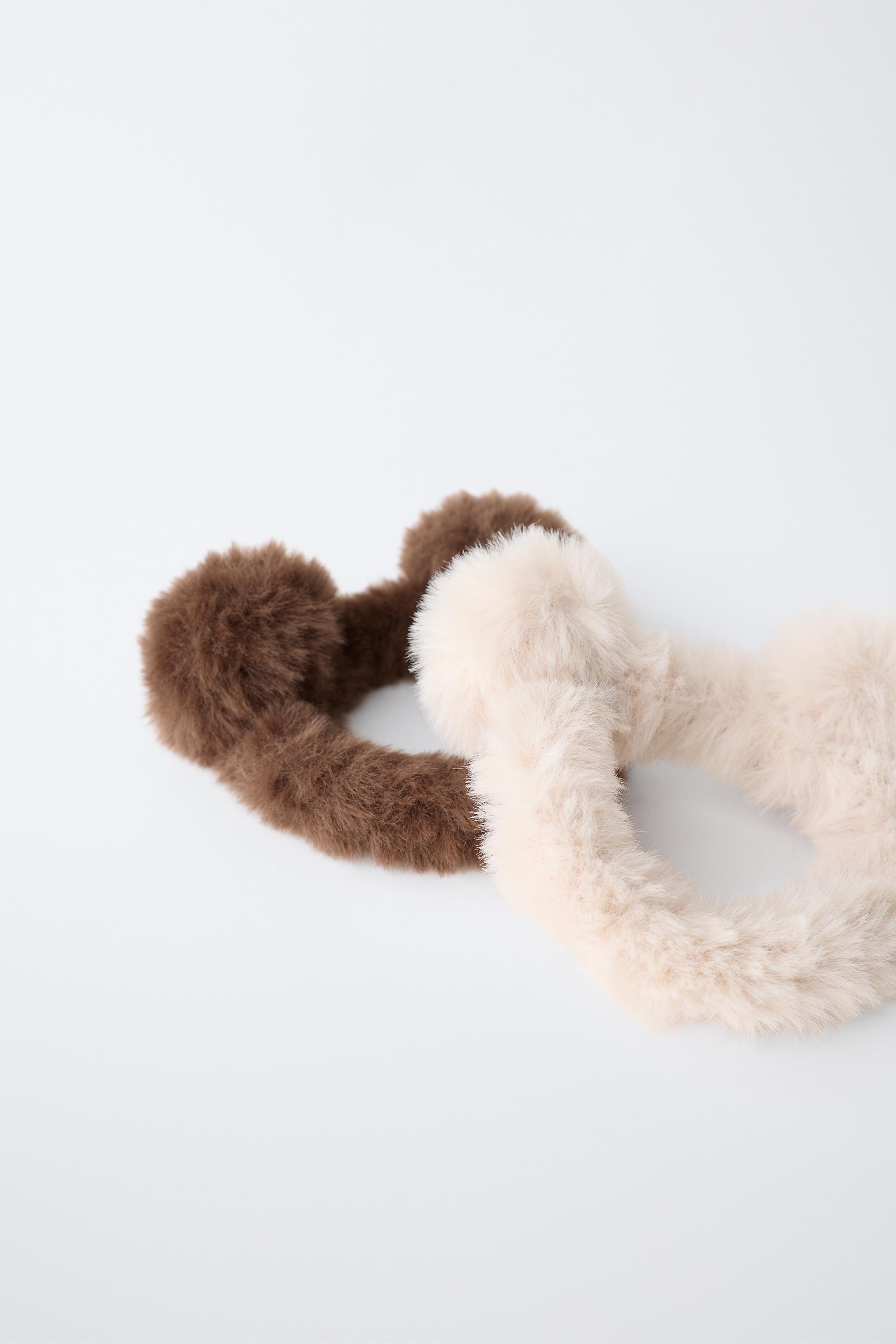 2-PACK EAR SCRUNCHIES