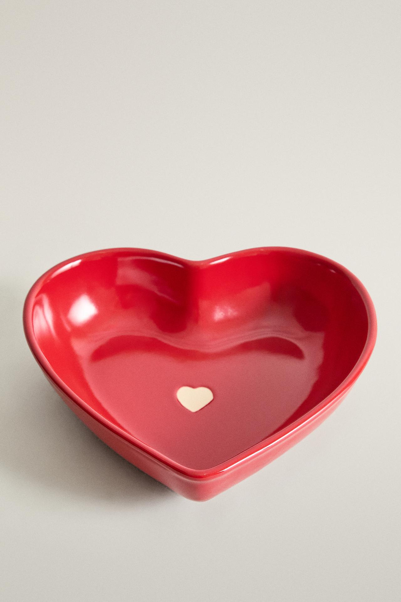 CHRISTMAS CERAMIC HEART BOWL — Red