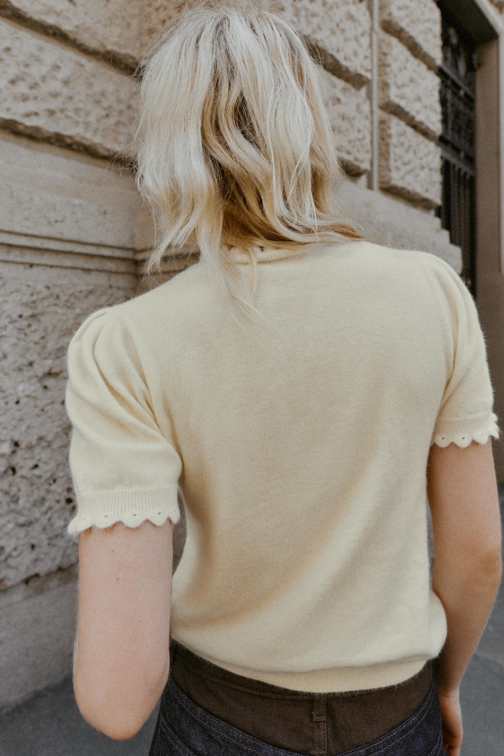 SHORT SLEEVE CARDIGAN