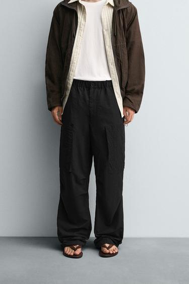 LIMITED EDITION TECHNICAL PARACHUTE TROUSERS - Black by Zara
