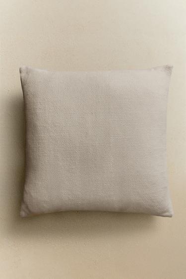 HERRINGBONE CUSHION COVER - Ecru by Zara