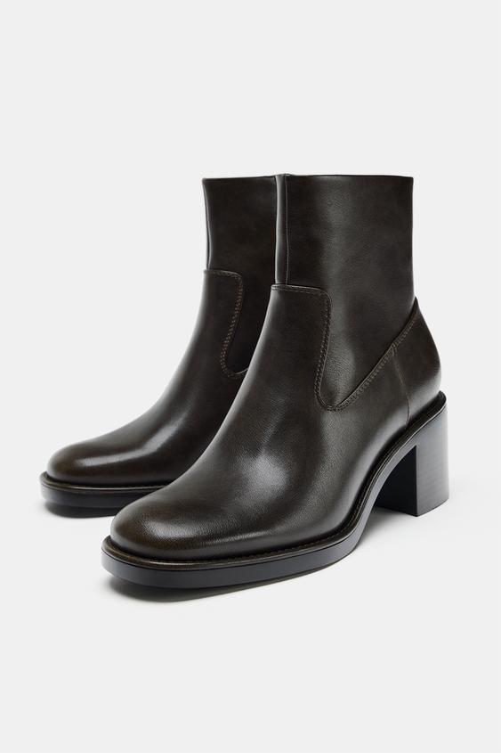 BOTTINES À TALONS CARRÉS - Marron de Zara - Image 3
