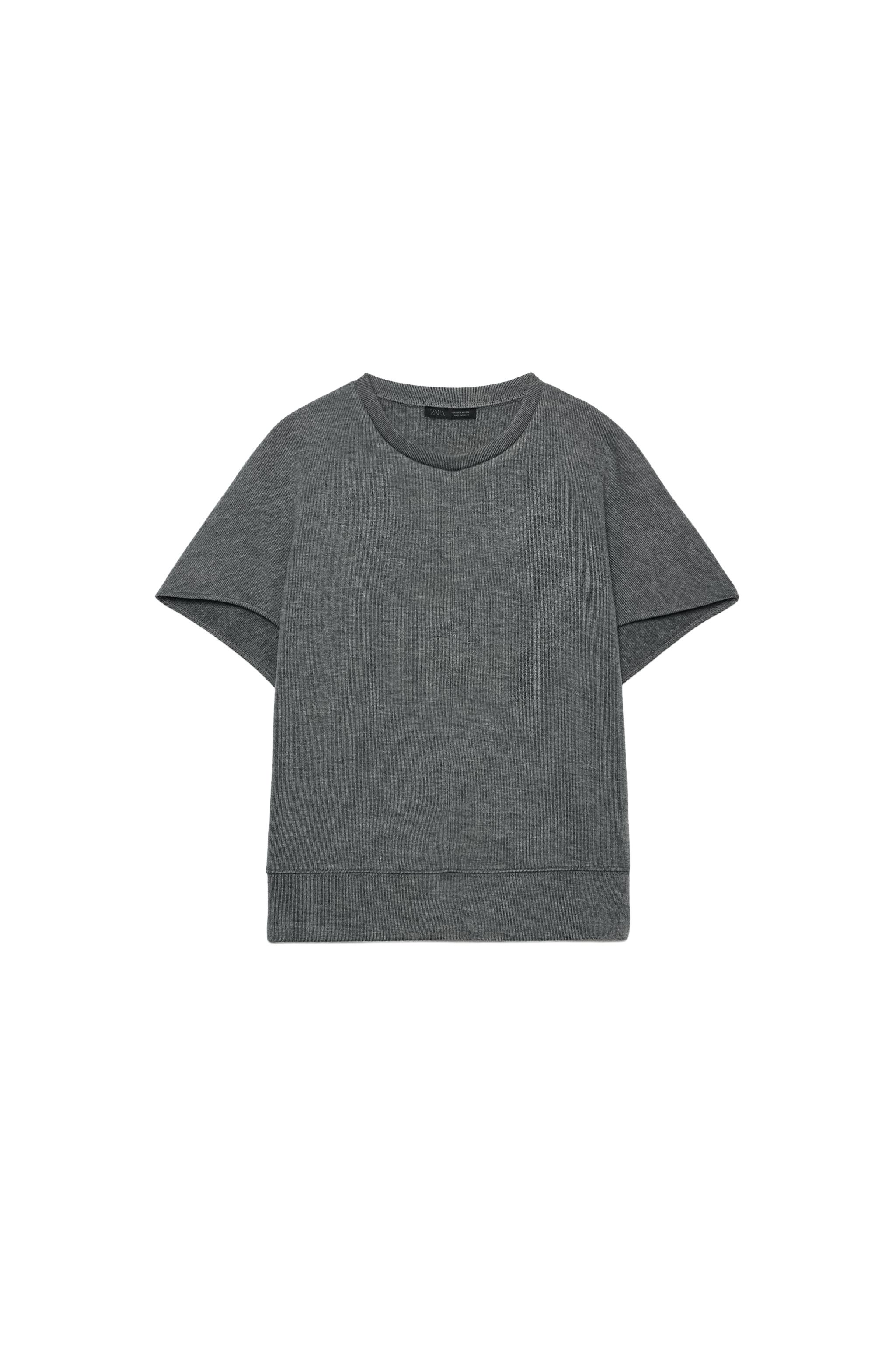 TOP DOUX À MANCHES COURTES