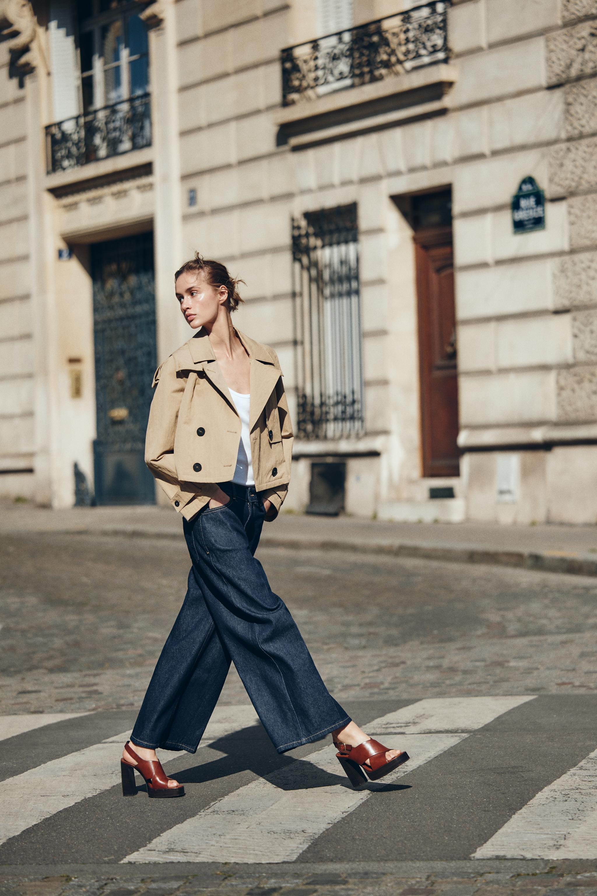Z1975 HIGH-WAISTED STRAIGHT JEANS