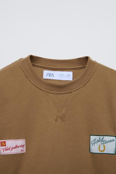 T-SHIRT À PIÈCES - Marron de Zara - Image 2