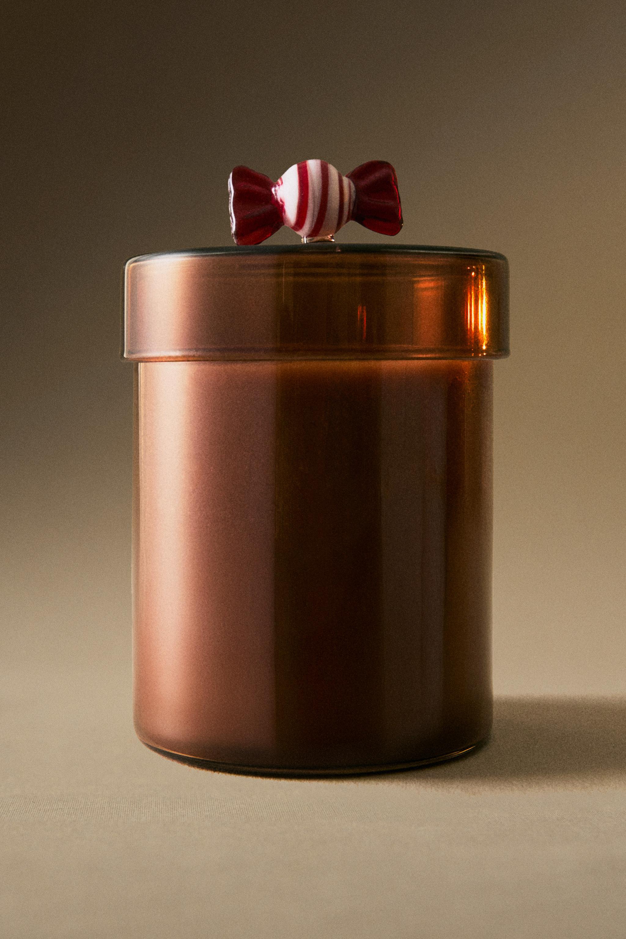 (220 G) BOROSILICATE GLASS SALTED CARAMEL SCENTED CANDLE