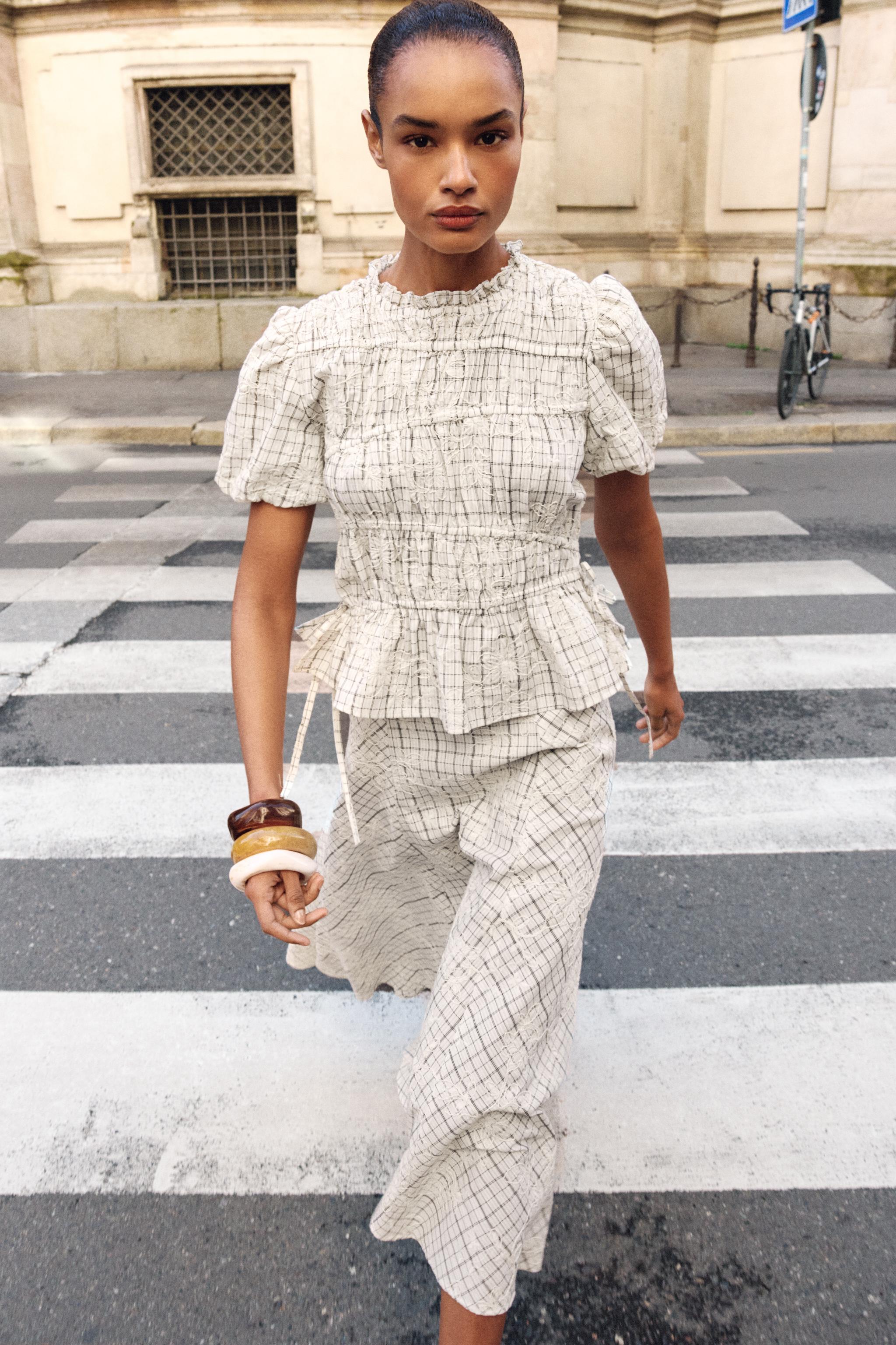EMBROIDERED PLAID BOW TOP - Black / White | ZARA Canada