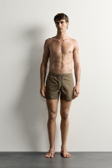 MITTELLANGE BASIC-BADEHOSE - Braun von Zara - Bild 0