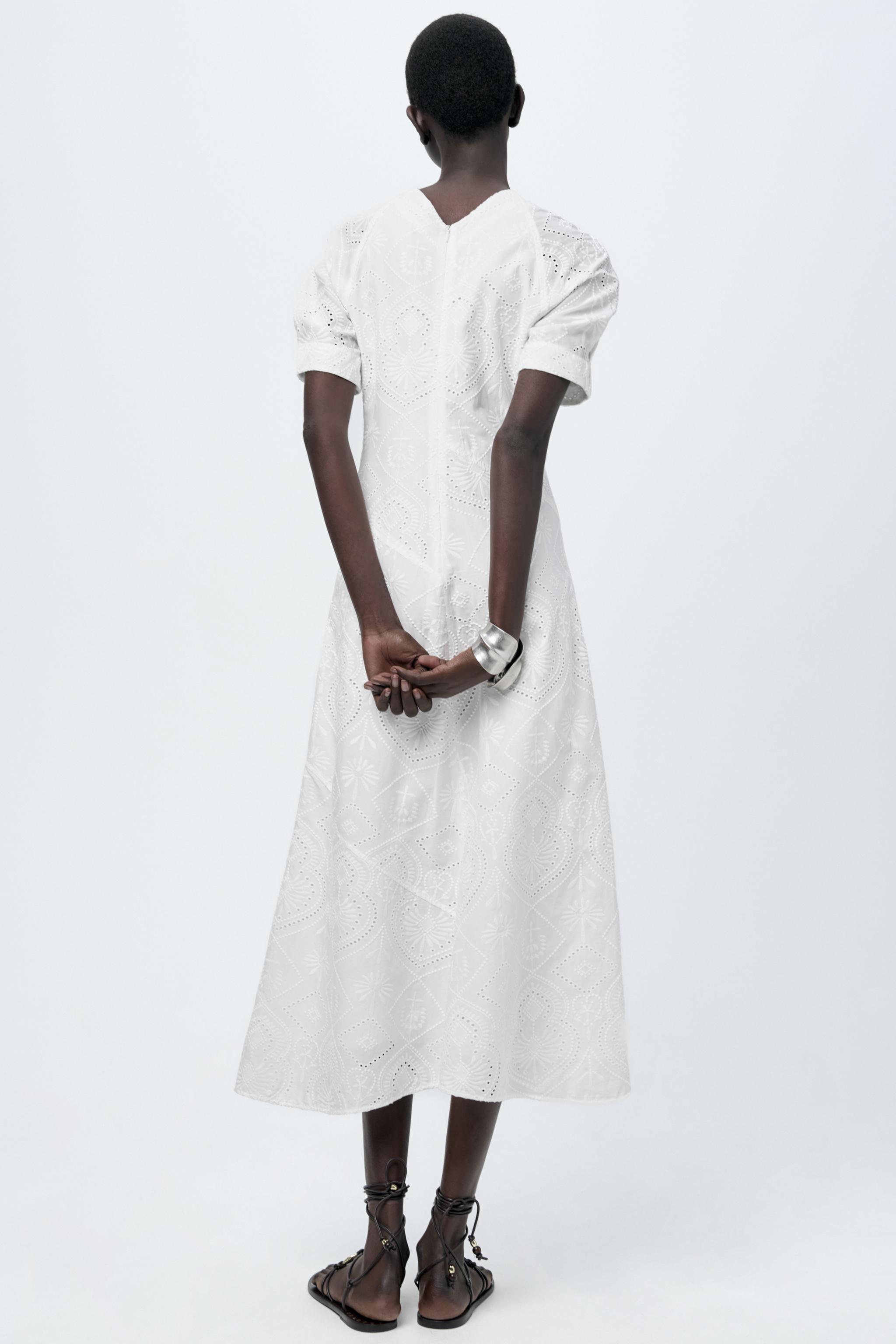 BDSM plastik Nijniy Tagilning yalangoch qizlari