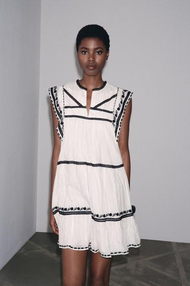 Zara ZW COLLECTION EMBROIDERED SHORT DRESS - Ecru