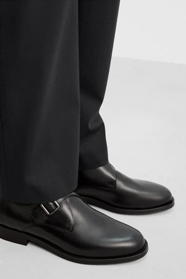 LEATHER SHOES WITH BUCKLE - Black by Zara