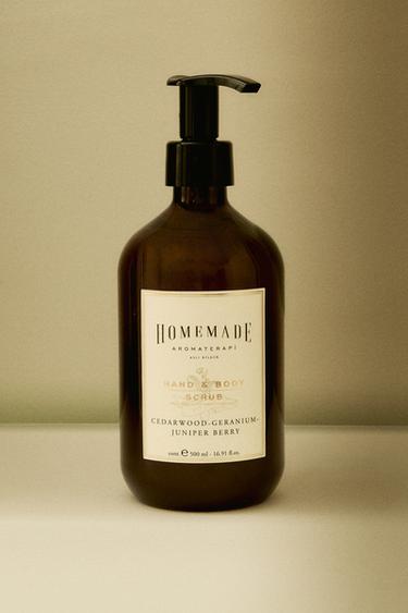 (550 ML) CEDARWOOD, GERANIUM, JUNIPER BERRY EXFOLIANT - White / Pink by Zara - Image 5