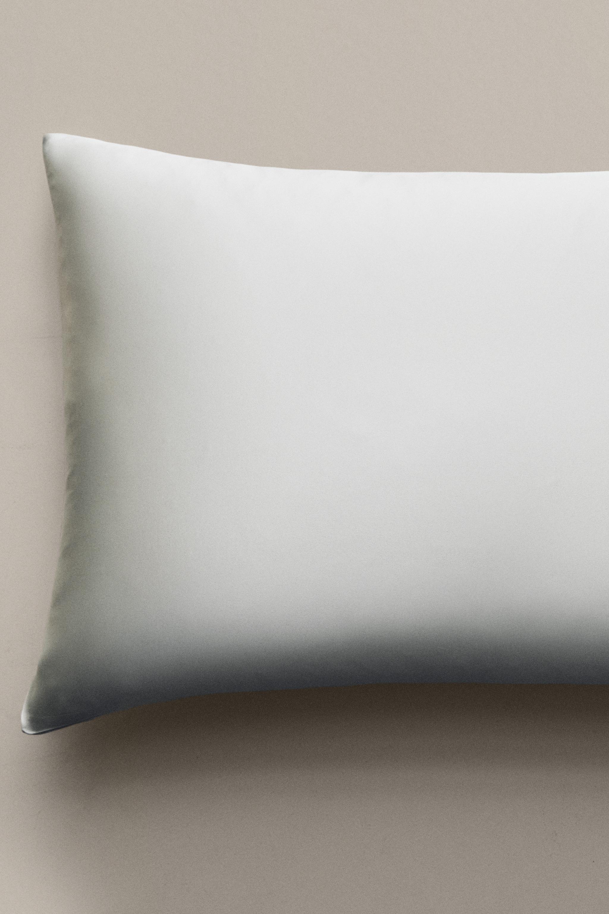 MULBERRY SILK PILLOWCASE