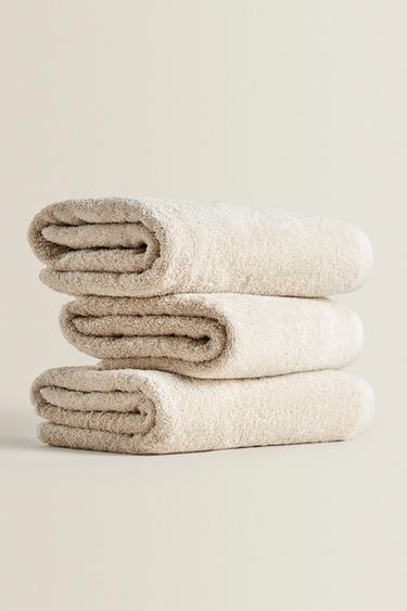 (500 GXM²) SERVIETTE DE BAIN COTON ÉPONGE UNIE - Sable de Zara - Image 5