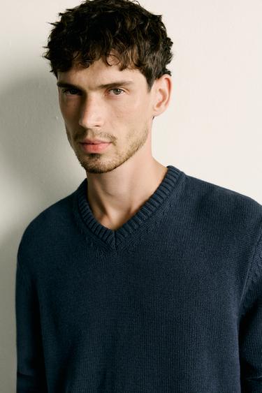 SWETER REGULAR FIT Z BAWEŁNY I LNU - Granatowy Zara