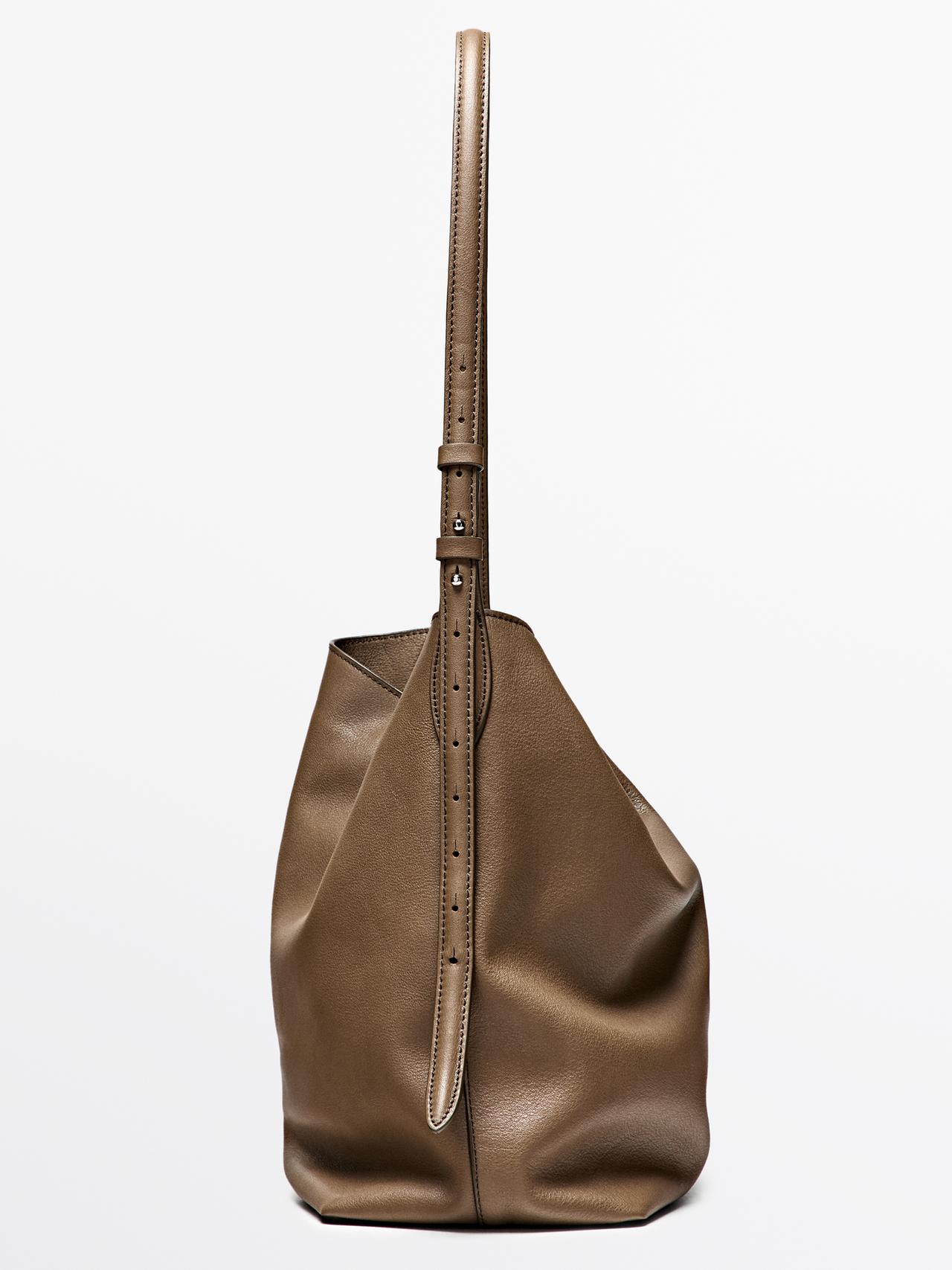 Medium nappa leather bucket bag — Black gold