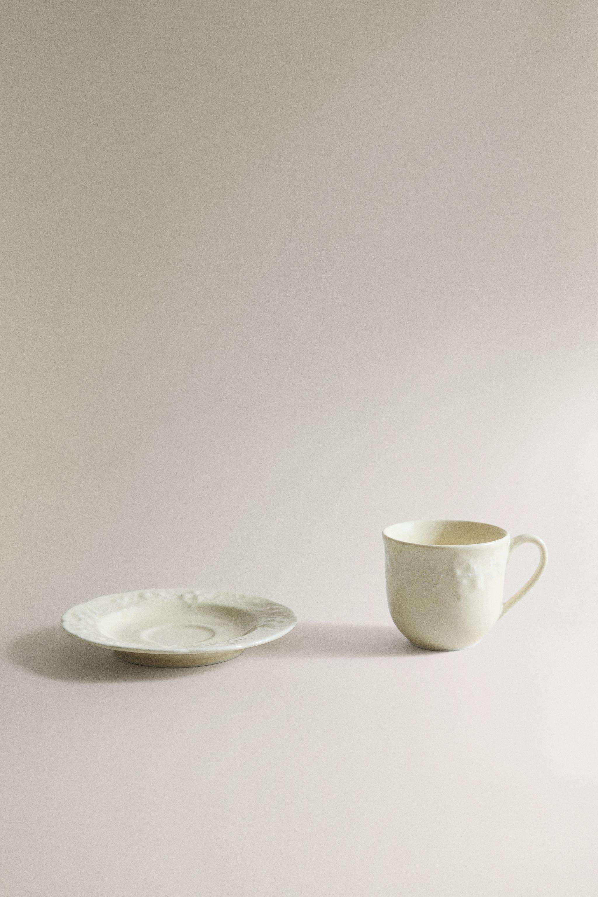 TASSE À CAFÉ AVEC SOUCOUPE PORCELAINE RAISIN