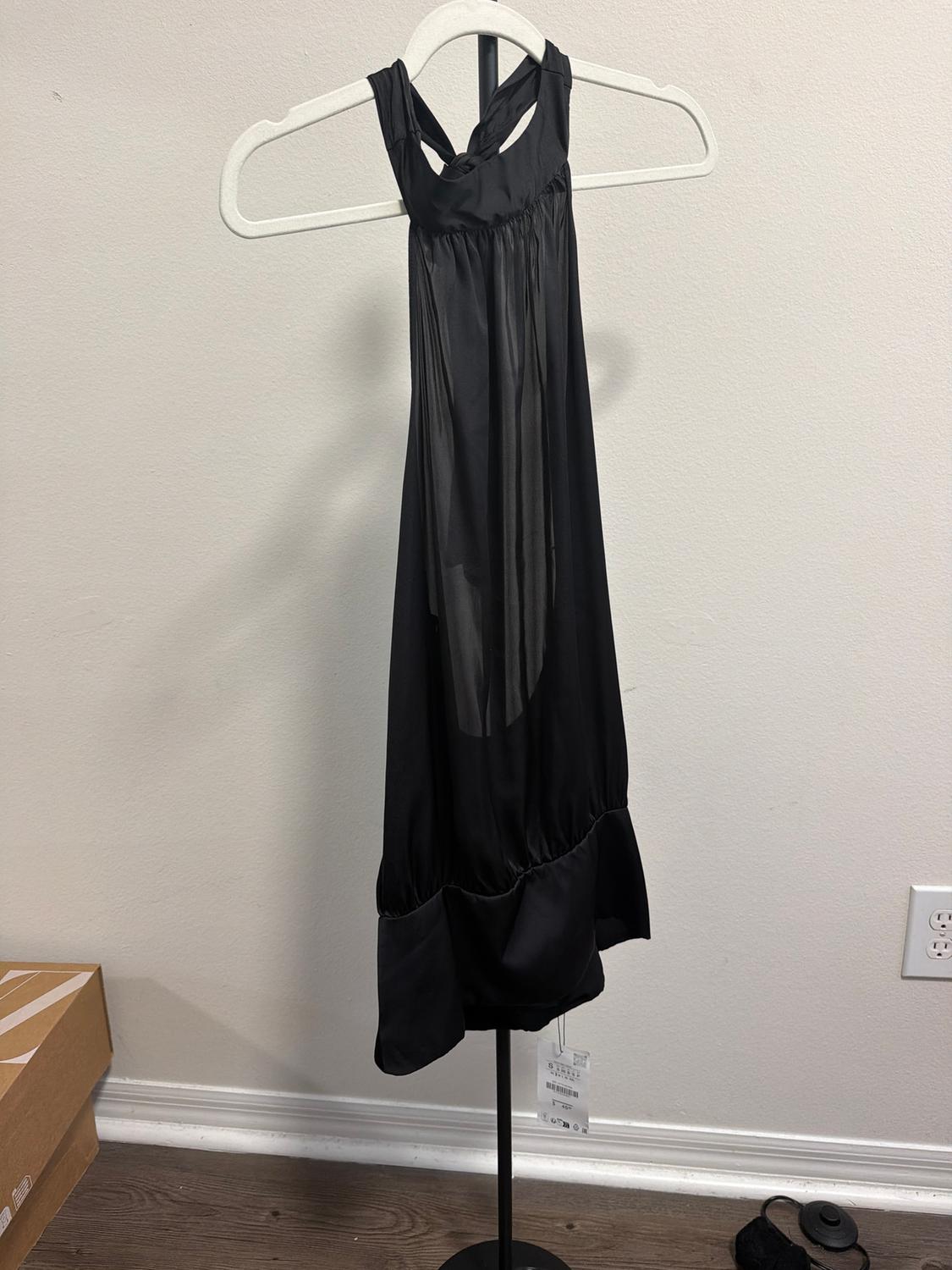 SATIN HALTER TOP - Image 2