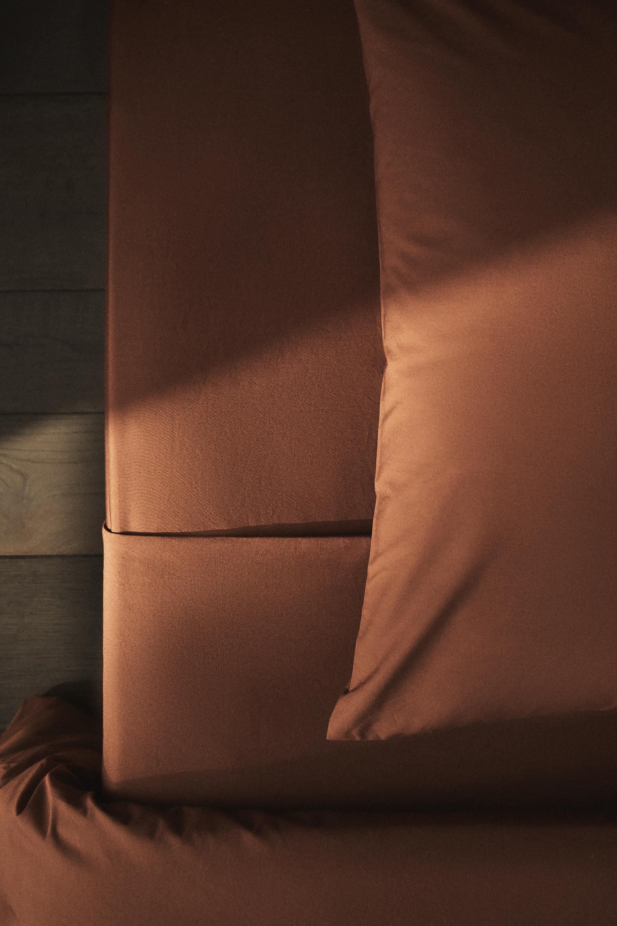 PERCALE COTTON FITTED SHEET | 15.7" THICK (300 THREAD COUNT)