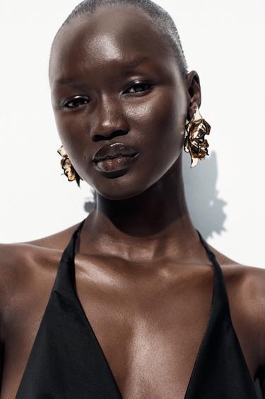 TOP SATINÉ AVEC VERROTERIE - Noir de Zara - Image 5