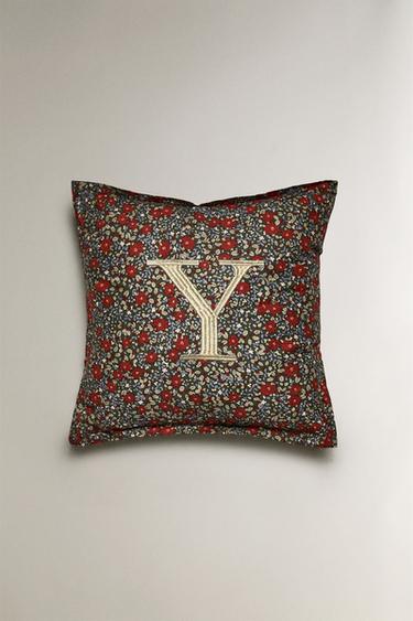 FLORAL CHRISTMAS LETTER 'Y' CUSHION - Multicoloured by Zara - Image 0