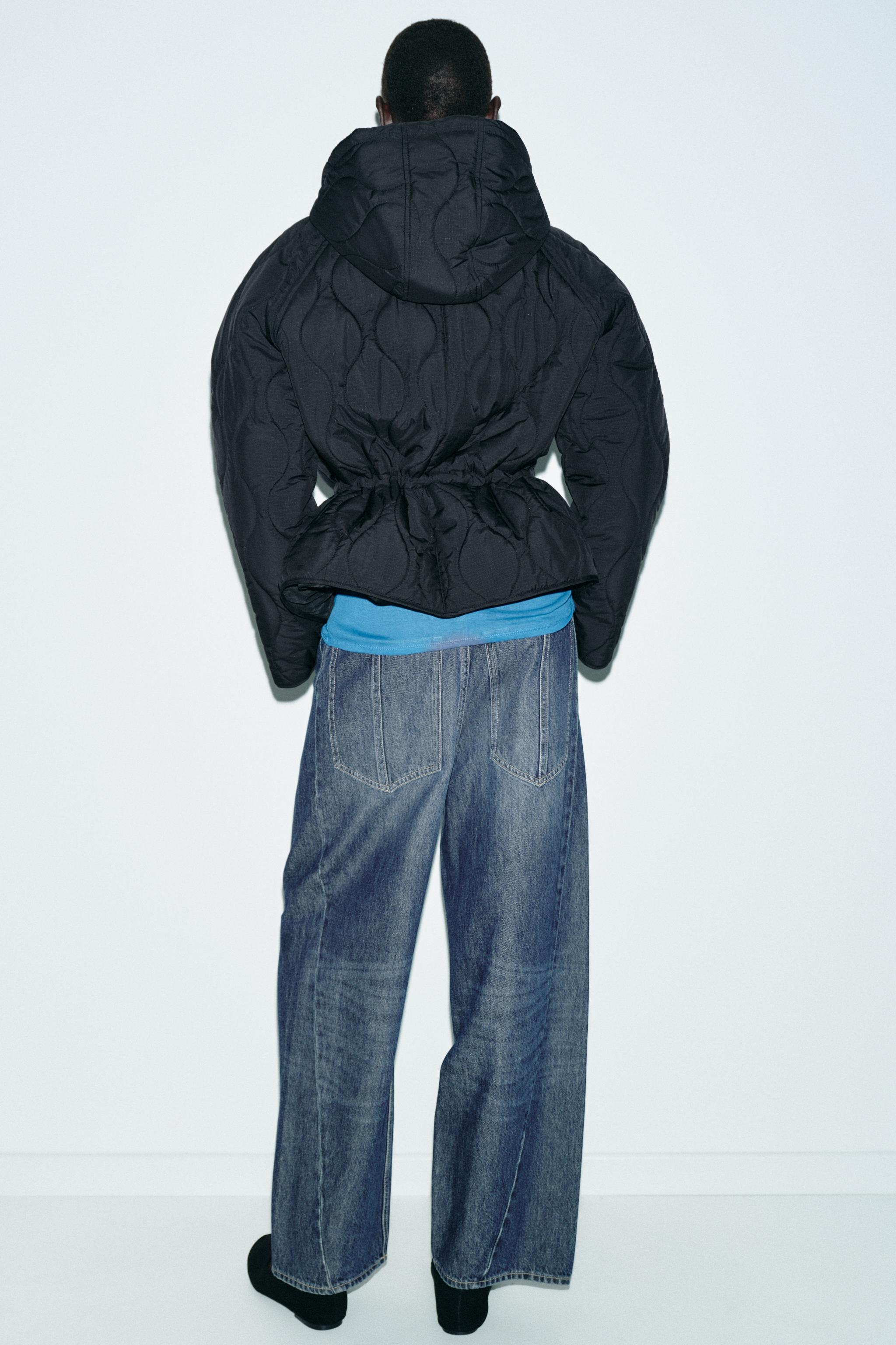 HOODED PUFFER JACKET