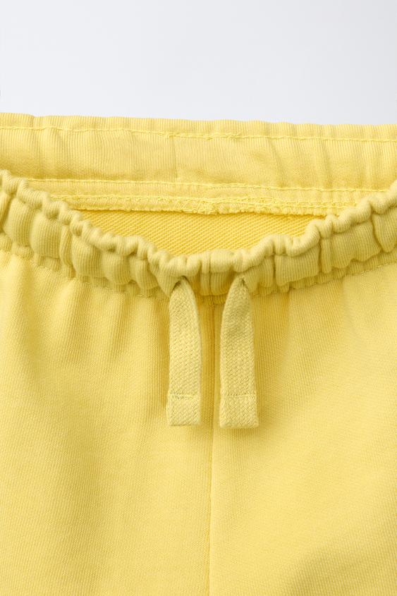 BERMUDA EN MOLLETON UNIE - Jaune de Zara - Image 2