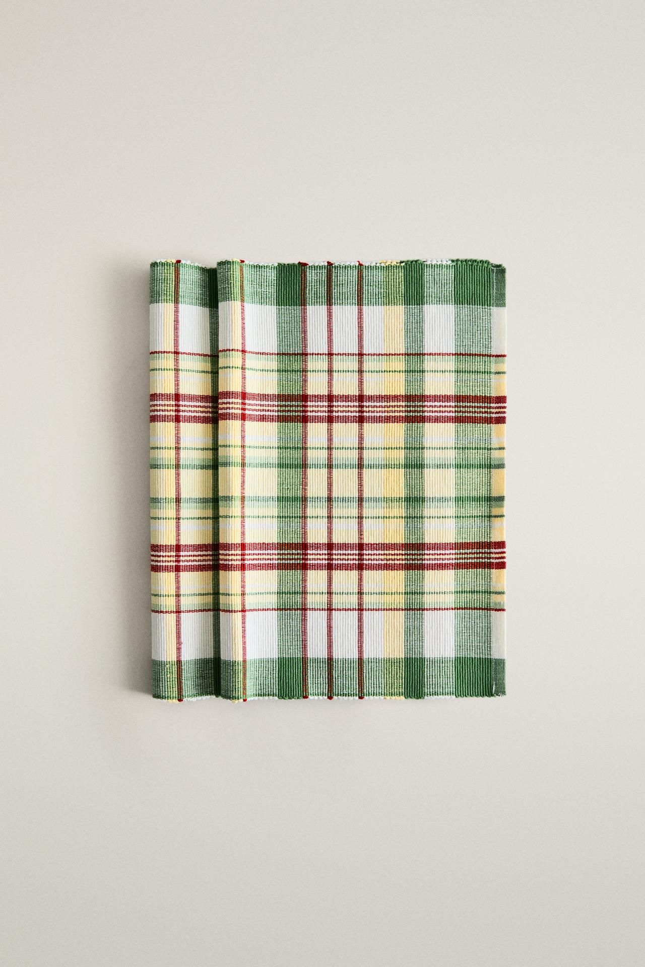 COLORED CHECK PLACEMAT (PACK OF 2) — Green