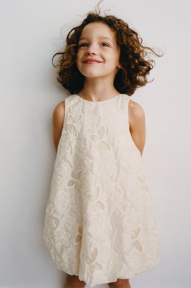 فستان منفوخ بفراشات وتول - خَام الخاص بـ Zara