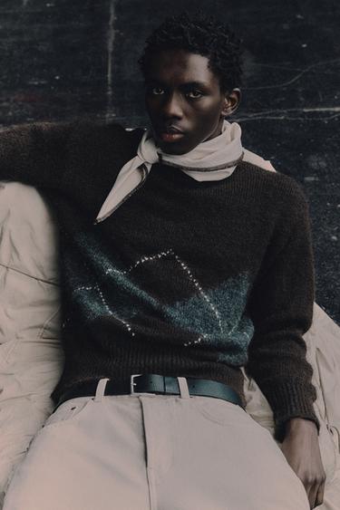 Product image - 975 by Zara - Image 0