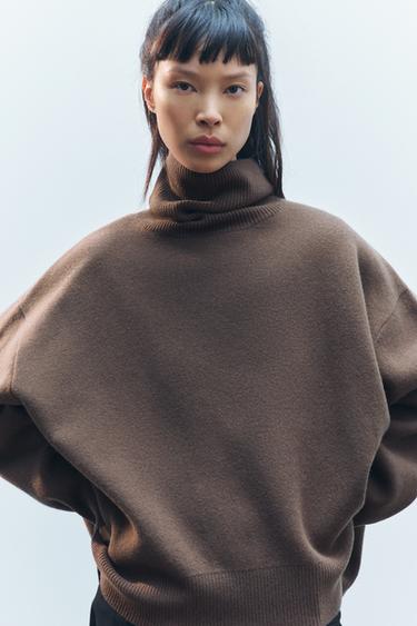 VLNĚNÝ SVETR OVERSIZE - Hnědá od Zara