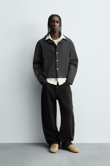 УКОРОЧЕННАЯ КУРТКА-РУБАШКА — ЛИНЯЛЫЙ ЧЕРНЫЙ от Zara