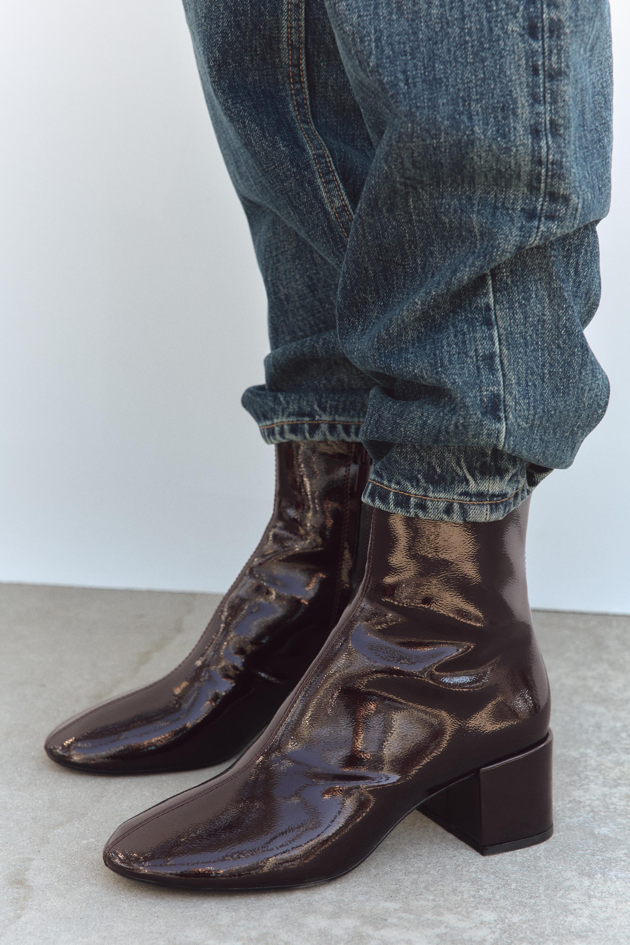 FAUX PATENT LEATHER ROUND TOE ANKLE BOOTS