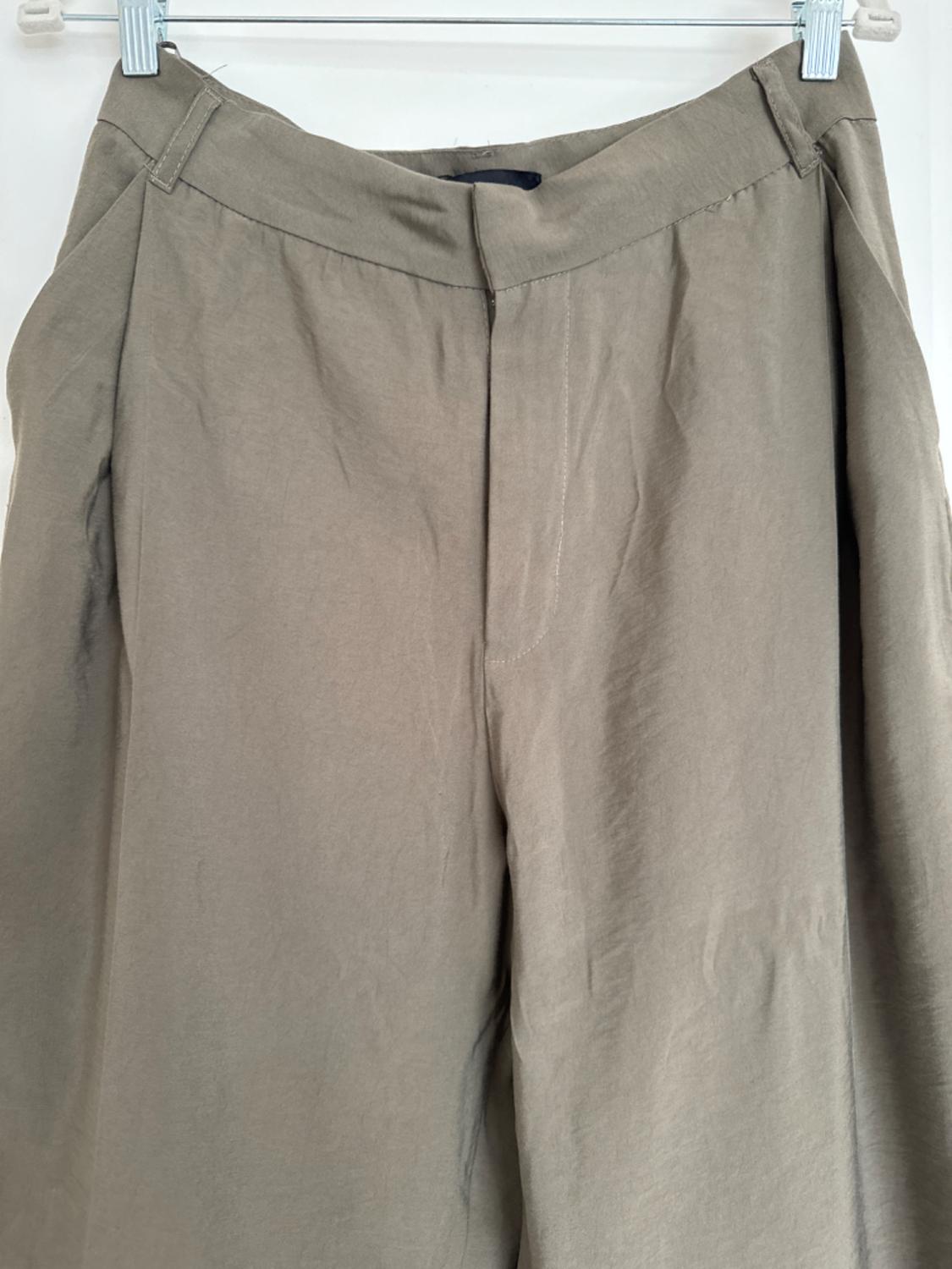 PLEATED WIDE LEG PANTS