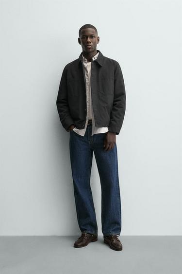 KËMISHË ME MBUSHJE DHE XHEPA - Blu marinari nga Zara - Imazh 0