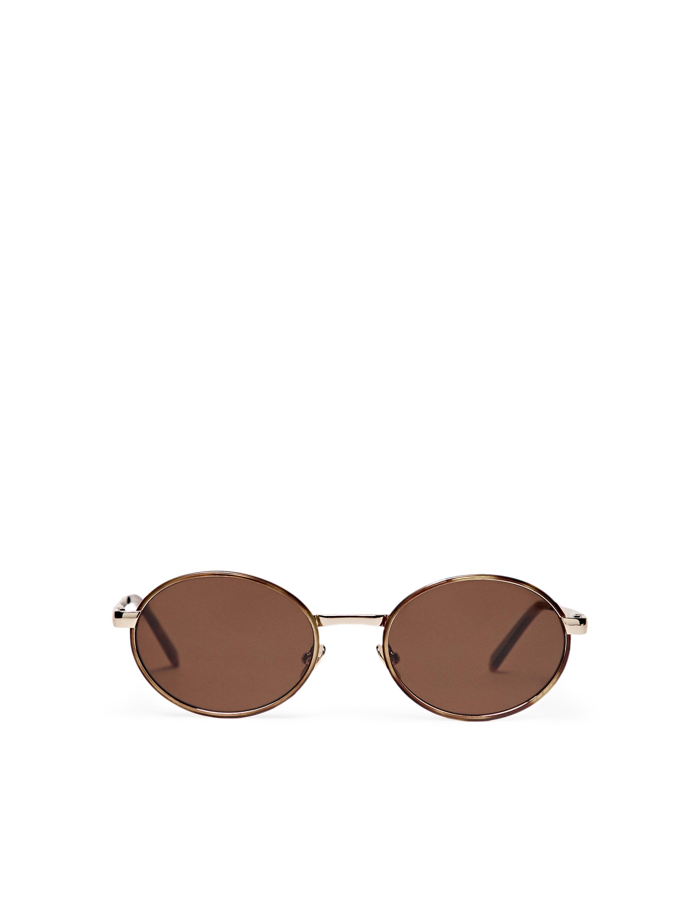 Lunettes de soleil rondes contrastantes