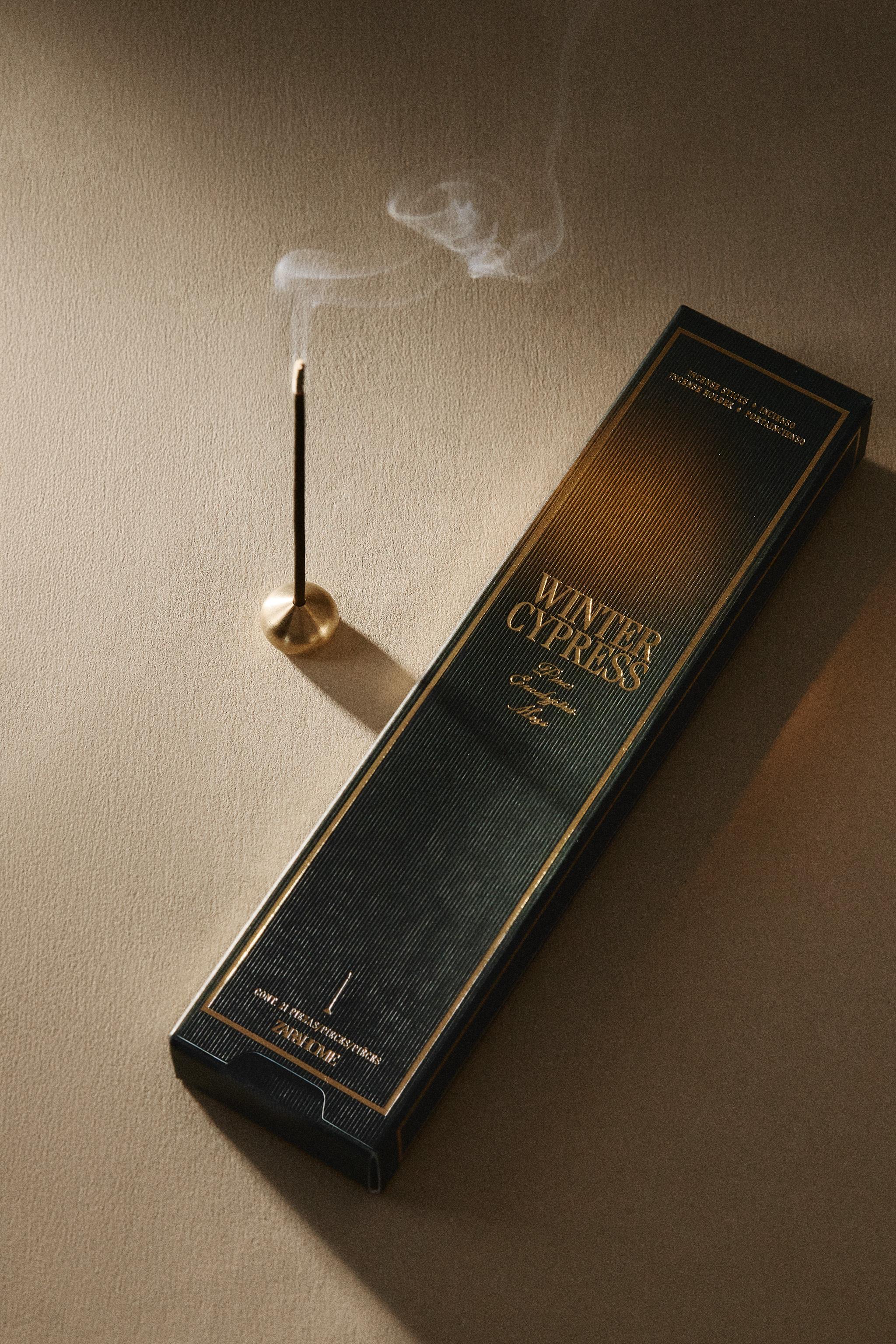 BÂTONNETS D'ENCENS AROMATIQUES WINTER CYPRESS (PACK DE 20)