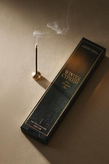 WINTER CYPRESS AROMATIC INCENSE STICKS (PACK OF 20) — whisky 2