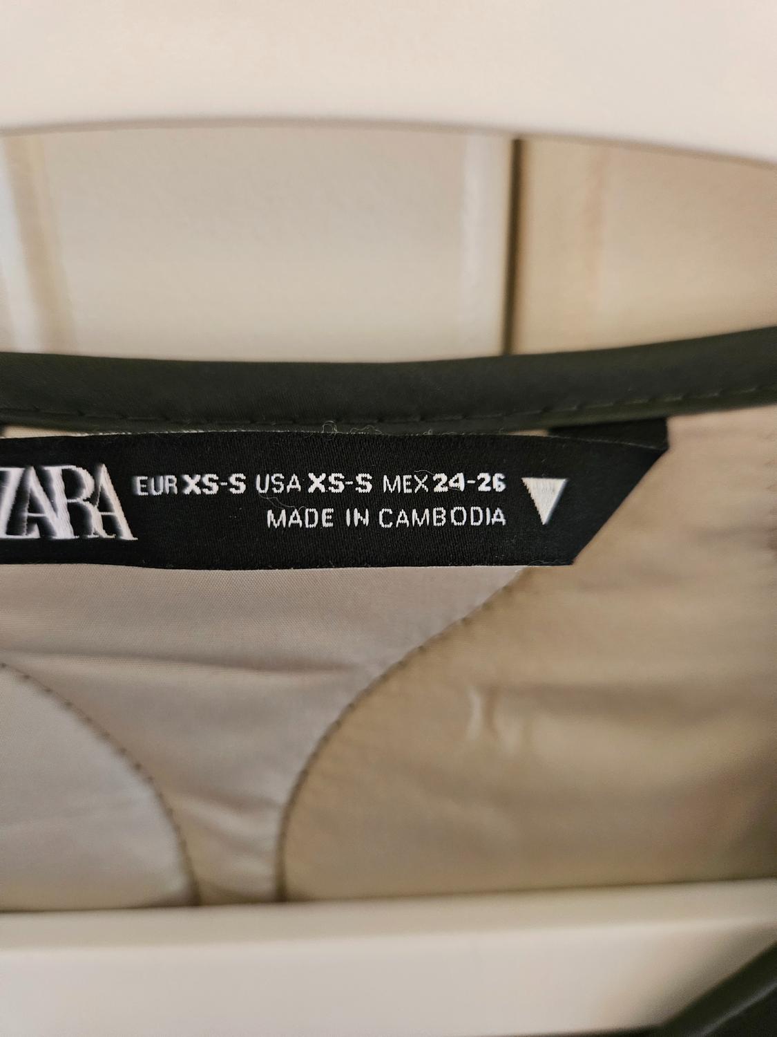 OVERSIZED PADDED WATER-REPELLENT JACKET - Image 3