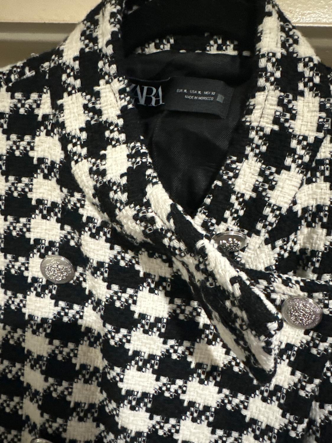 HOUNDSTOOTH COAT - Image 4