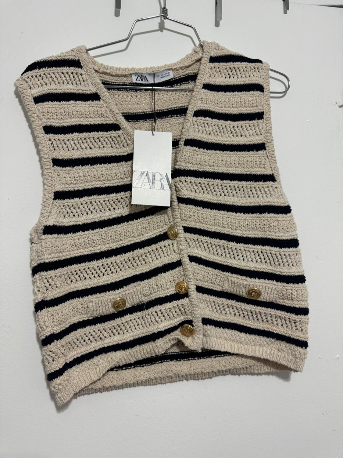 STRIPED KNIT TOP - Image 3