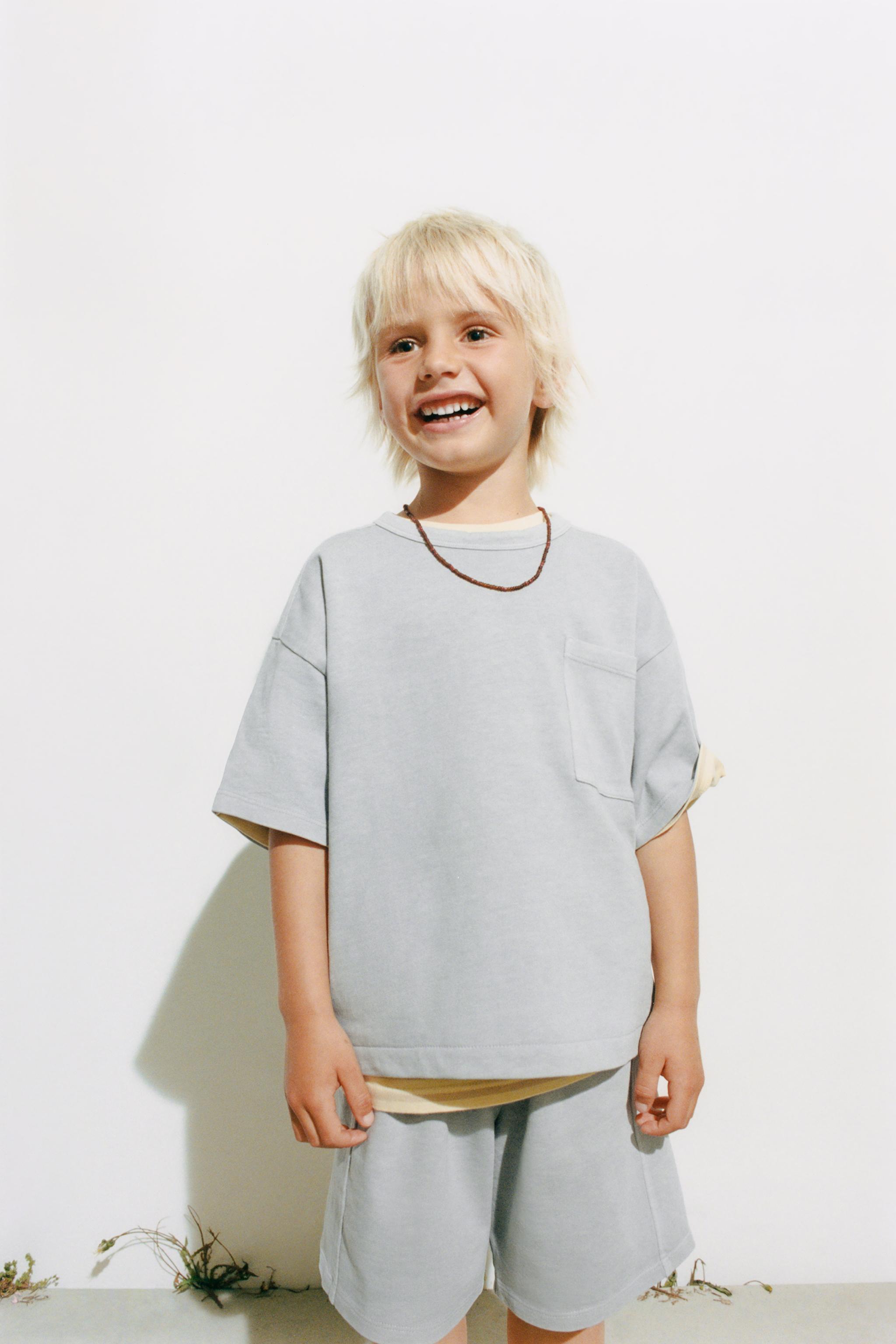 PLAIN JOGGING T-SHIRT AND SHORTS SET