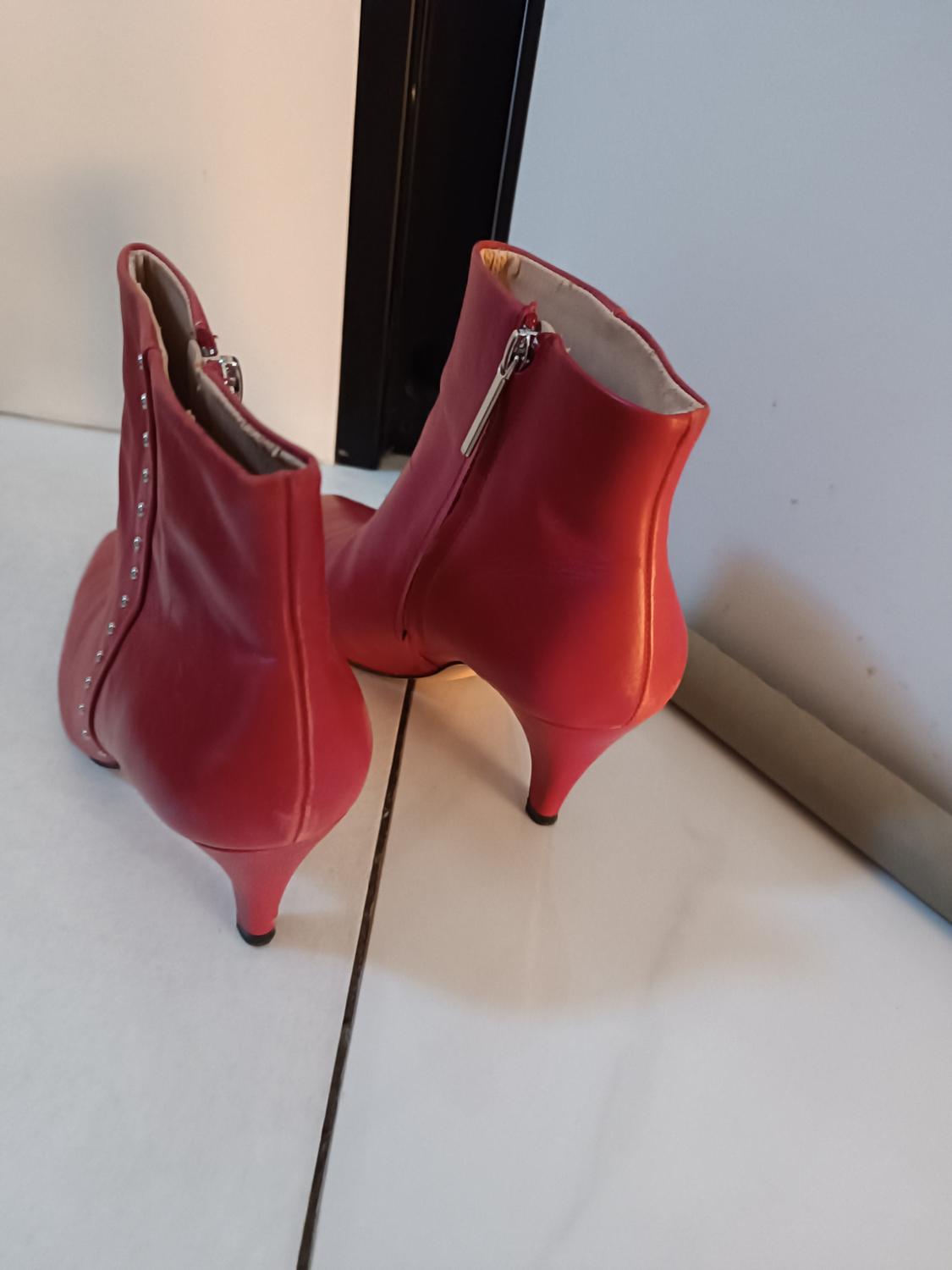 HIGH HEEL LEATHER ANKLE BOOTS WITH STUDS - Image 2