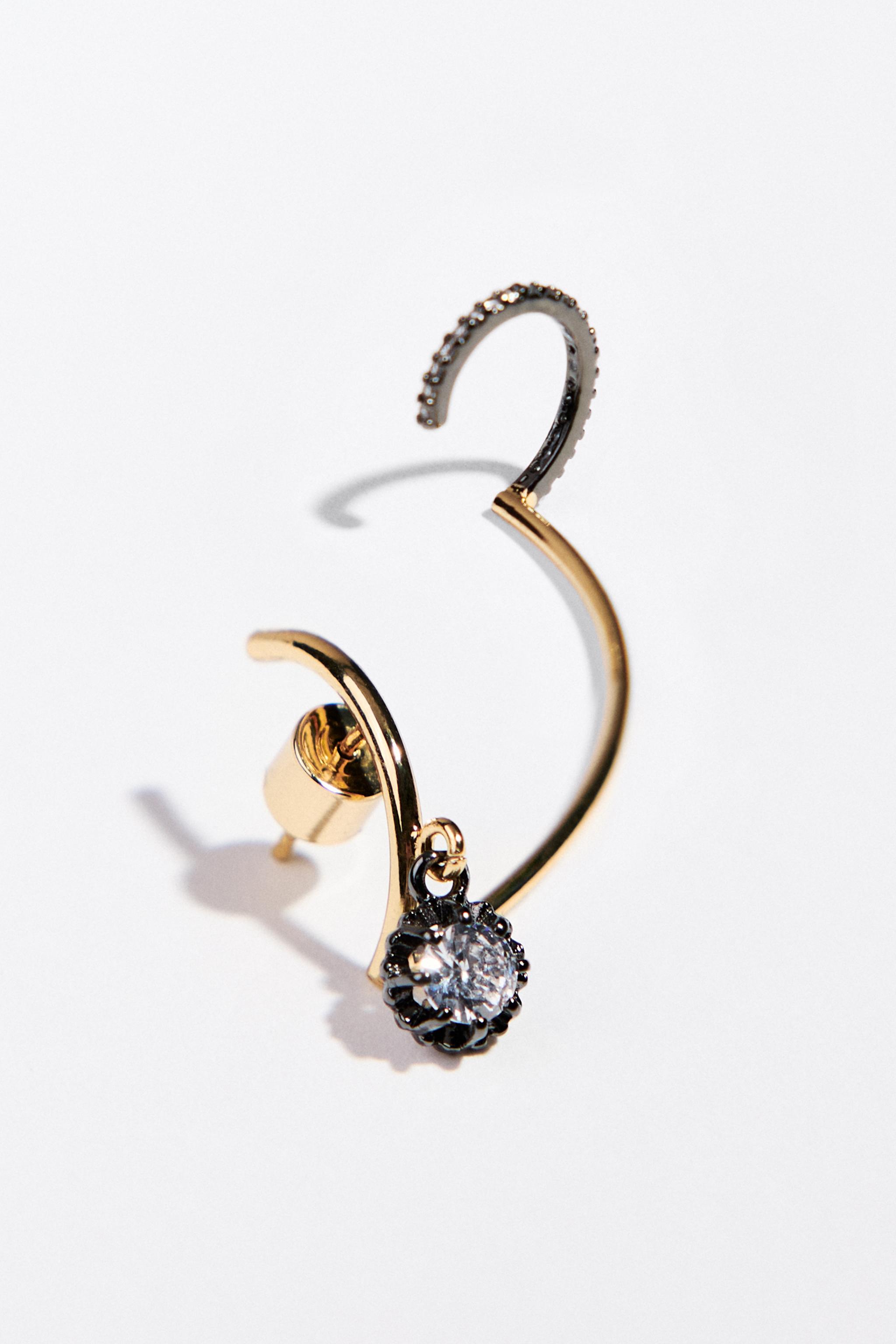 EAR CUFF MIT ZIRKONIASTEINEN LIMITED EDITION - Goldfarben | ZARA 
