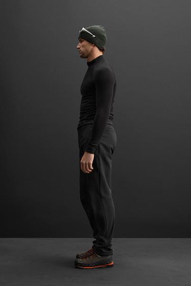 ZIP-UP T-SHIRT - Black by Zara - Image 3