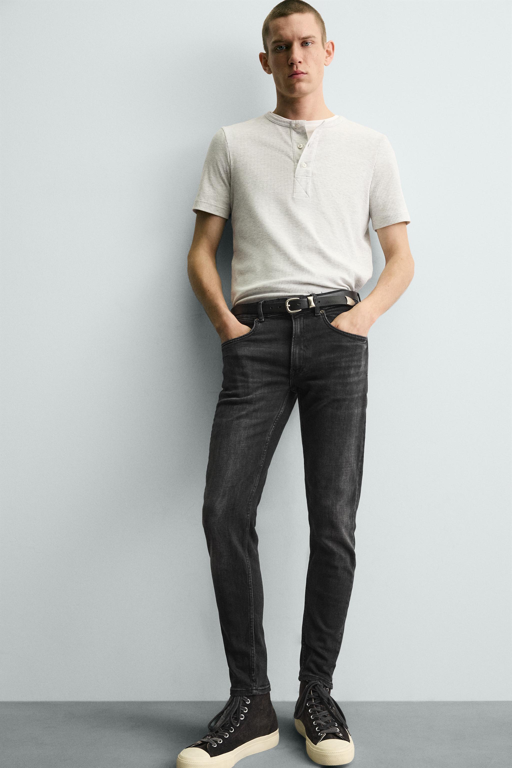 SKINNY FIT JEANS
